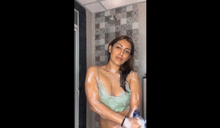 Shivangi Verma nude bathing app video